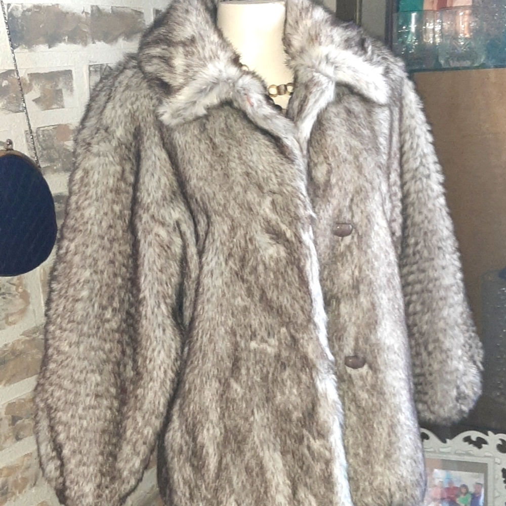 St. MORITZ COAT🎂